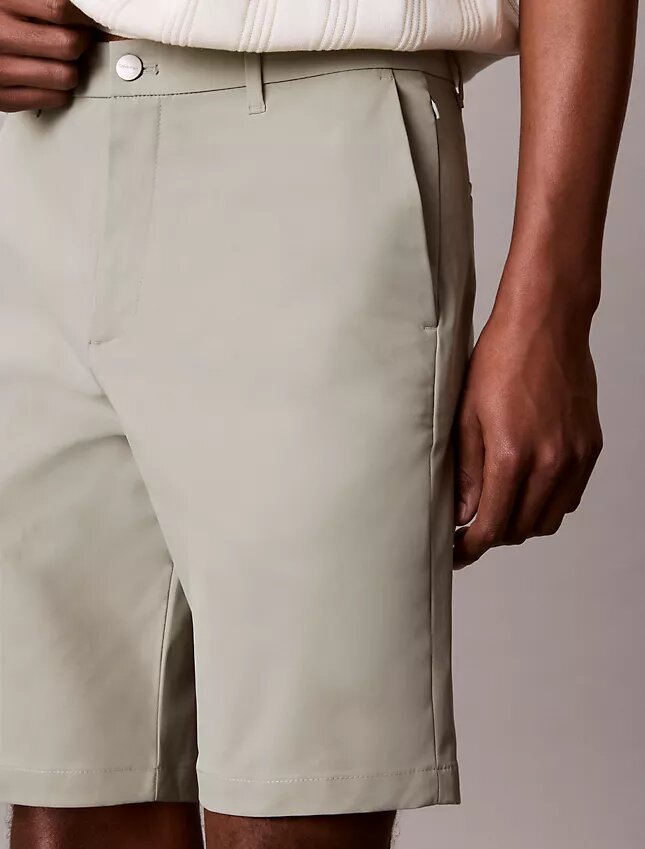 Pantalón corto Stretch Tech de 23 cm Pantalón corto Stretch Tech de 23 cm