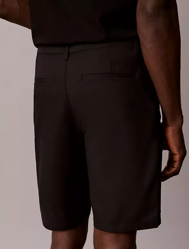 Pantalón corto Stretch Tech de 23 cm Pantalón corto Stretch Tech de 23 cm