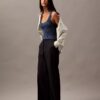 Pantalón de pierna ancha de crepé a rayas Pantalón de pierna ancha de crepé a rayas