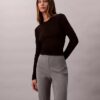 Pantalones acampanados ajustados de ponte