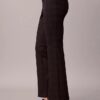 Pantalones acampanados ajustados de ponte