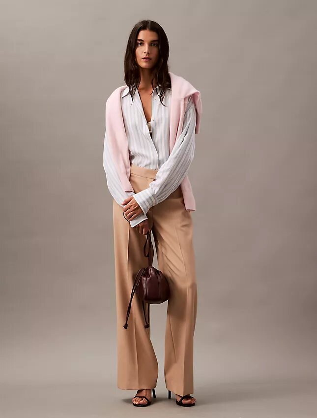 Pantalones acampanados de mezcla de gabardina de lana Pantalones acampanados de mezcla de gabardina de lana