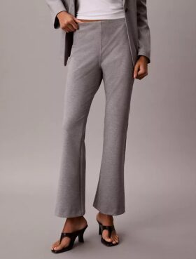 Pantalones acampanados de ponte