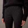Pantalones ajustados con estampado de espiga en tejido Ponte Pantalones ajustados con estampado de espiga en tejido Ponte