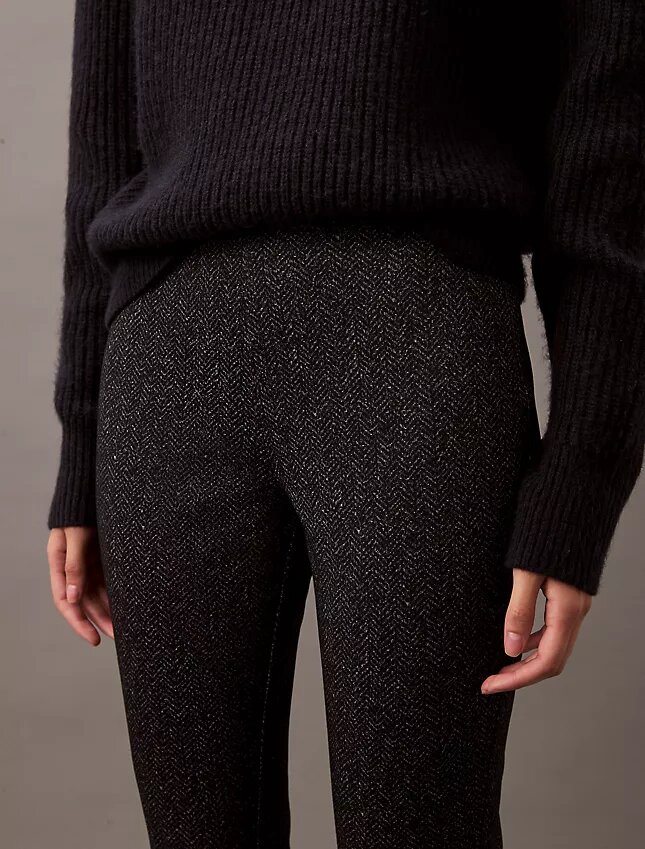 Pantalones ajustados con estampado de espiga en tejido Ponte Pantalones ajustados con estampado de espiga en tejido Ponte