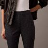 Pantalones ajustados con estampado de espiga en tejido Ponte Pantalones ajustados con estampado de espiga en tejido Ponte