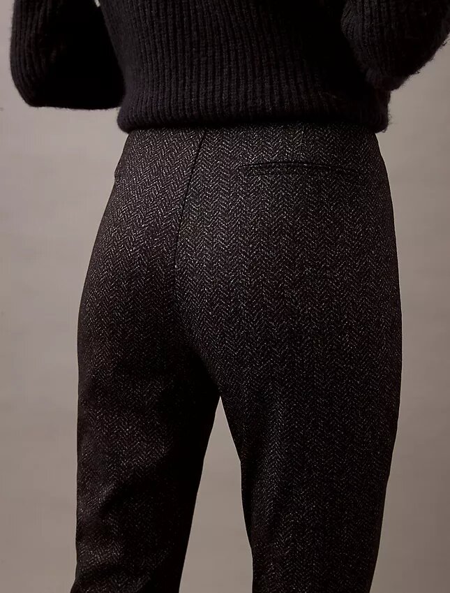 Pantalones ajustados con estampado de espiga en tejido Ponte Pantalones ajustados con estampado de espiga en tejido Ponte