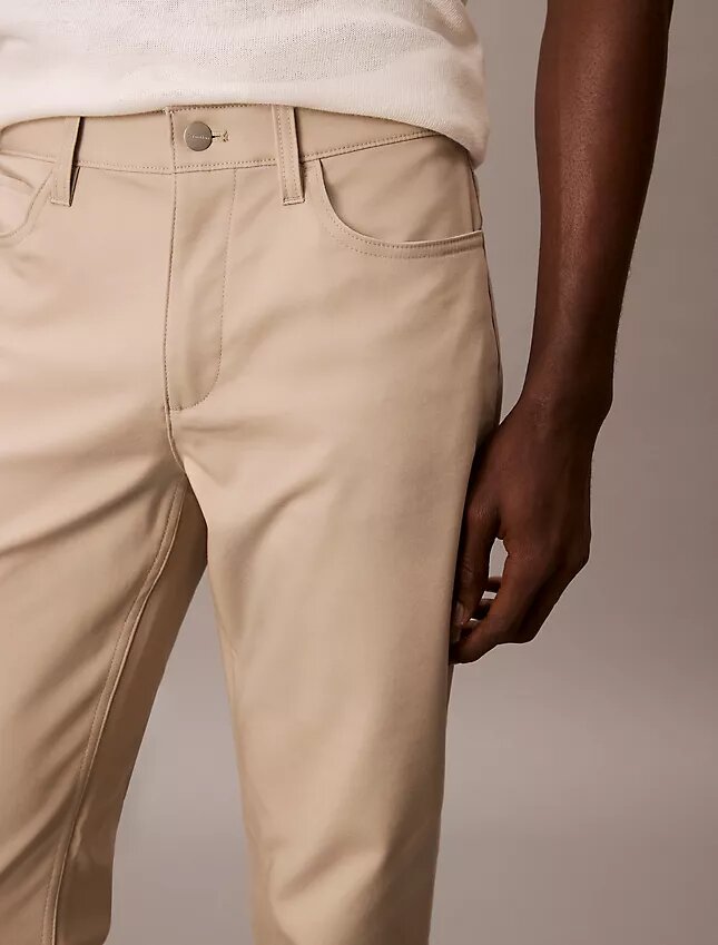 Pantalones ajustados de 5 bolsillos Pantalones ajustados de 5 bolsillos