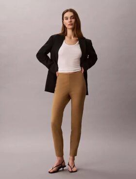 Pantalones ajustados de ponte