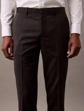 Pantalones ajustados de sastrería en mezcla de lana Pantalones ajustados de sastrería en mezcla de lana