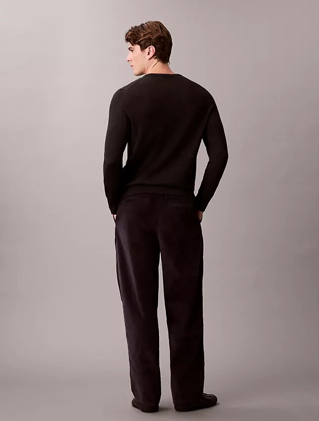 Pantalones anchos de pana con pliegues Pantalones anchos de pana con pliegues