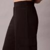 Pantalones cargo de pierna ancha para ir al trabajo