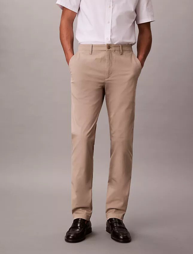 Pantalones chino ajustados de algodón Pantalones chino ajustados de algodón