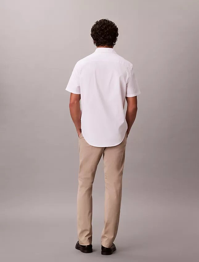 Pantalones chino ajustados de algodón Pantalones chino ajustados de algodón