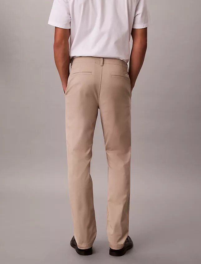 Pantalones chino ajustados de algodón Pantalones chino ajustados de algodón