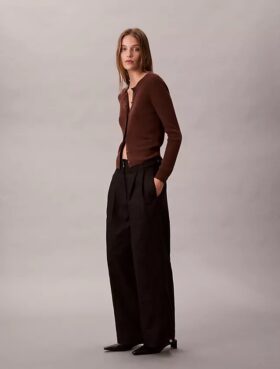 Pantalones chino de pierna ancha ajustables