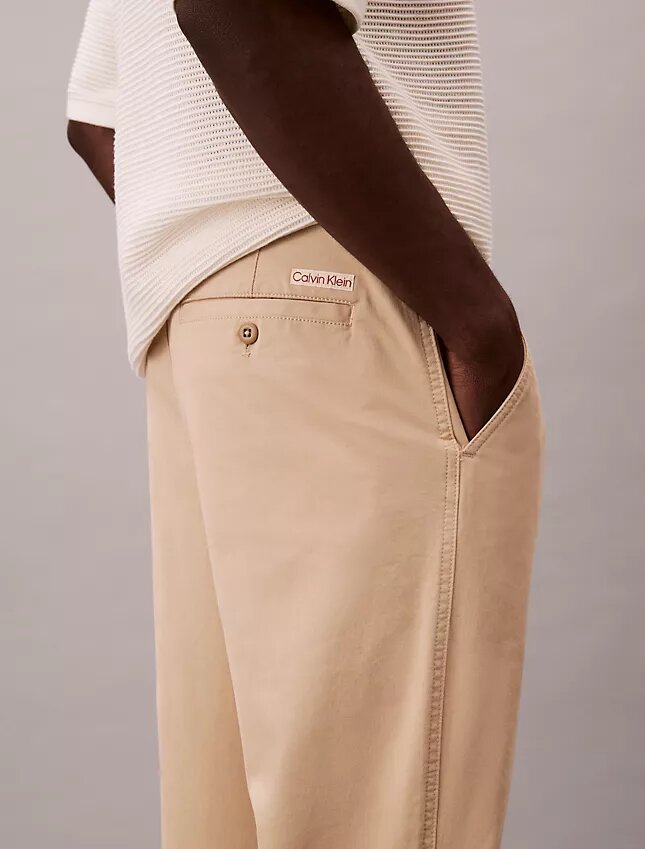 Pantalones chino rectos estándar Pantalones chino rectos estándar