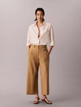 Pantalones chinos cropped de pierna ancha