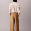 Pantalones chinos cropped de pierna ancha Pantalones chinos cropped de pierna ancha