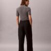 Pantalones chinos cropped de pierna ancha