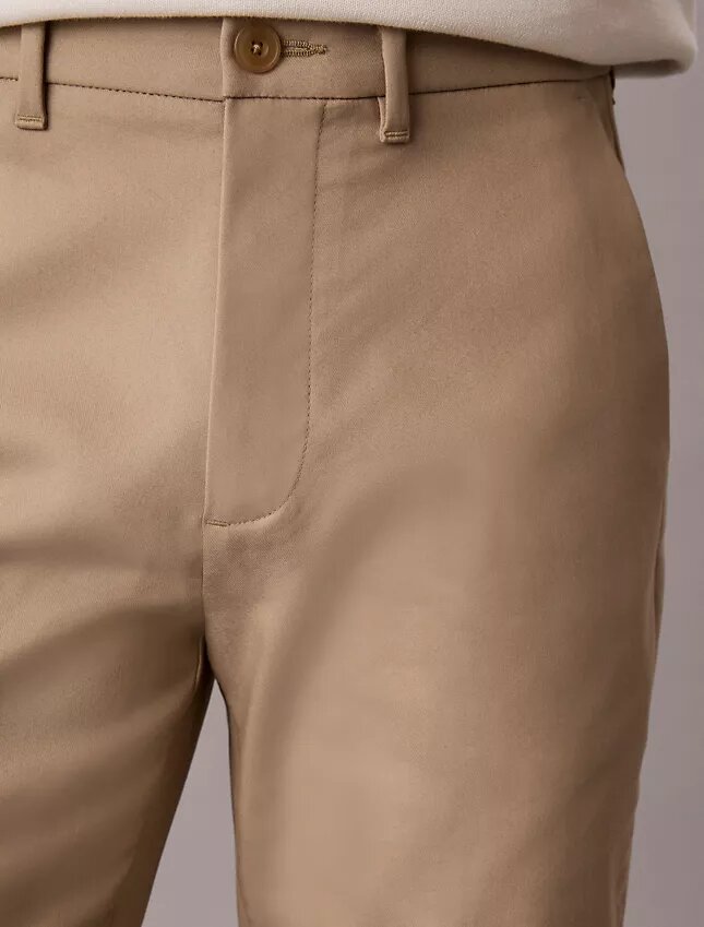 Pantalones chinos elásticos modernos Pantalones chinos elásticos modernos