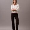 Pantalones chinos rectos de algodón elástico Pantalones chinos rectos de algodón elástico