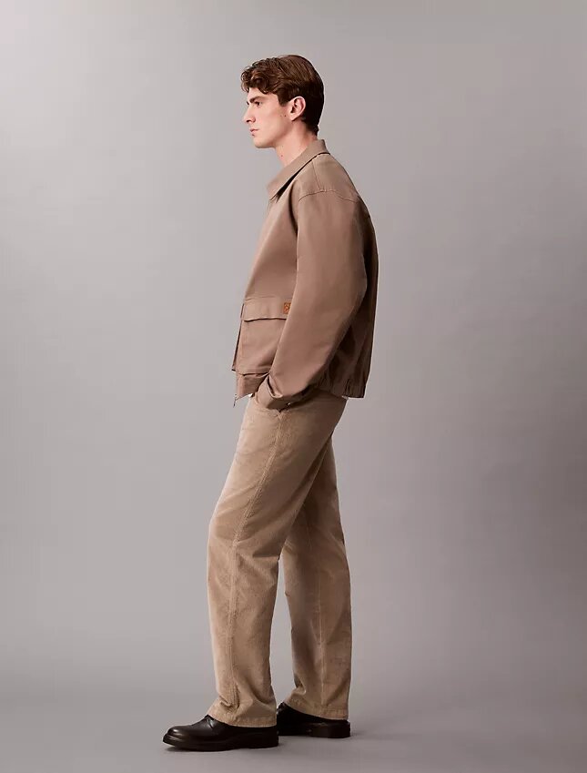 Pantalones chinos rectos de pana estilo años 90 Pantalones chinos rectos de pana estilo años 90