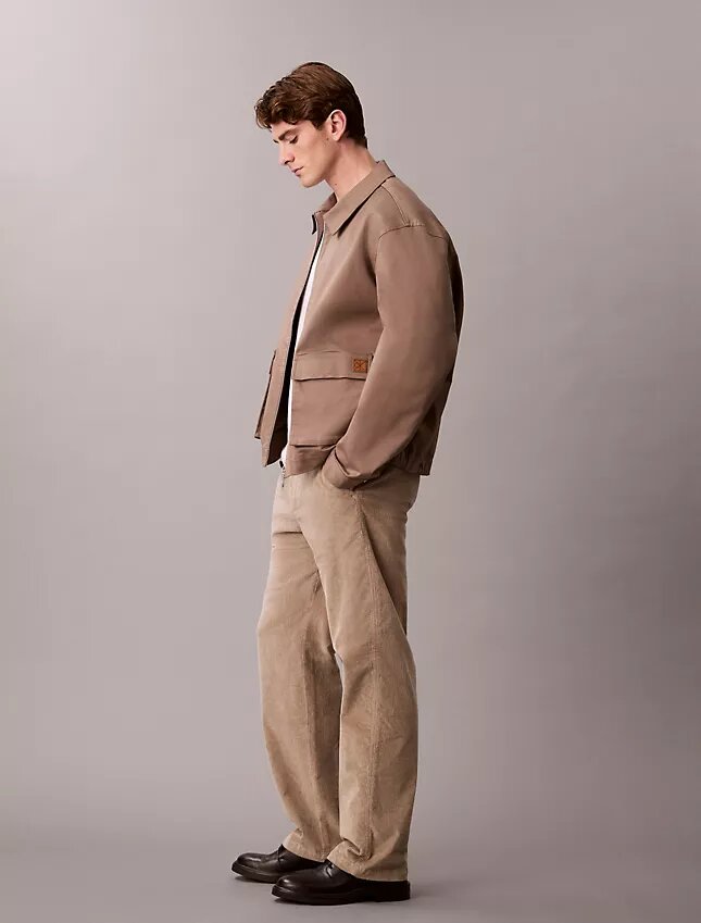Pantalones chinos rectos de pana estilo años 90 Pantalones chinos rectos de pana estilo años 90