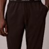 Pantalones con cintura tejida y logotipo deportivo moderno Pantalones con cintura tejida y logotipo deportivo moderno