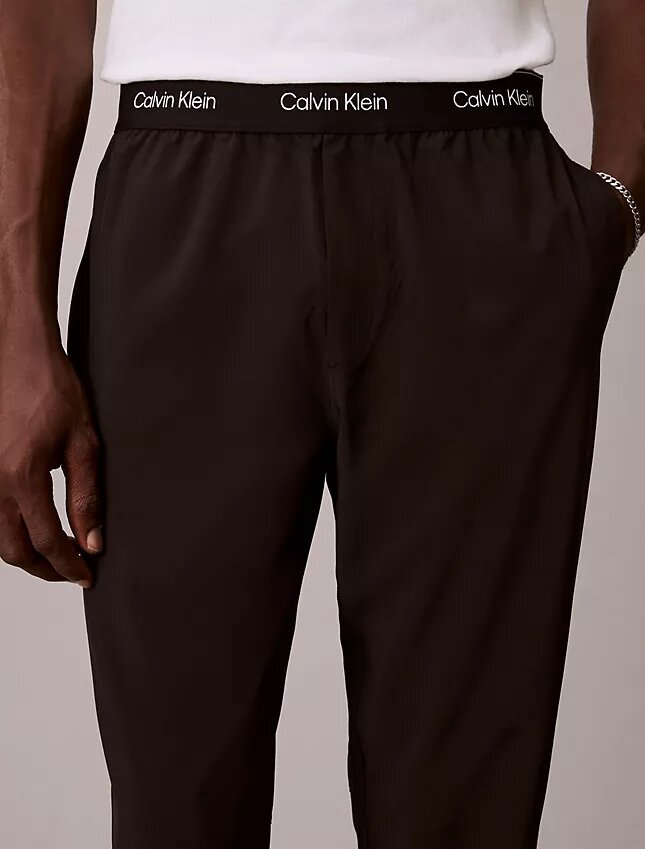 Pantalones con cintura tejida y logotipo deportivo moderno Pantalones con cintura tejida y logotipo deportivo moderno