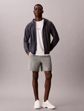 Pantalones cortos con monograma tejido Pantalones cortos con monograma tejido