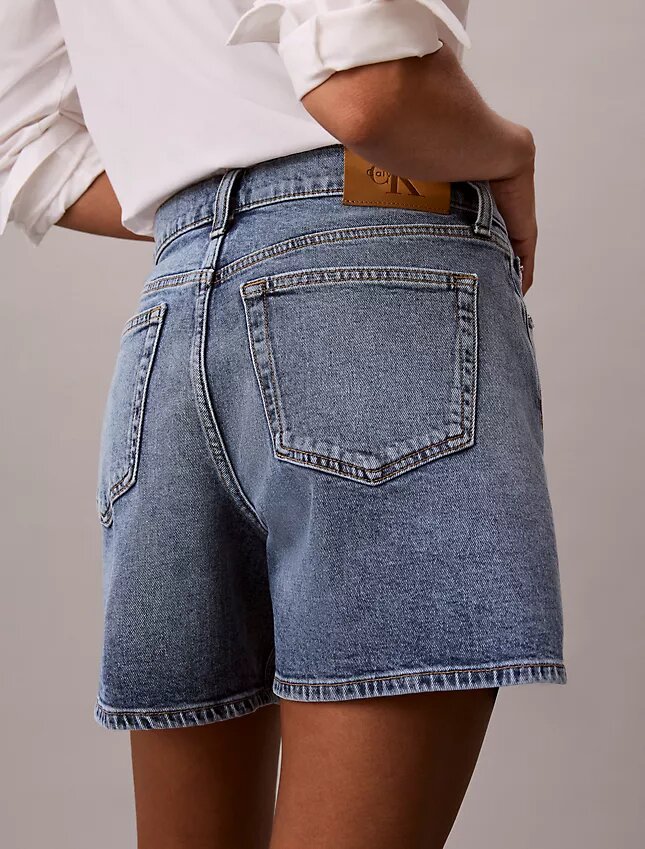 Pantalones cortos de Denim con corte en A Pantalones cortos de Denim con corte en A