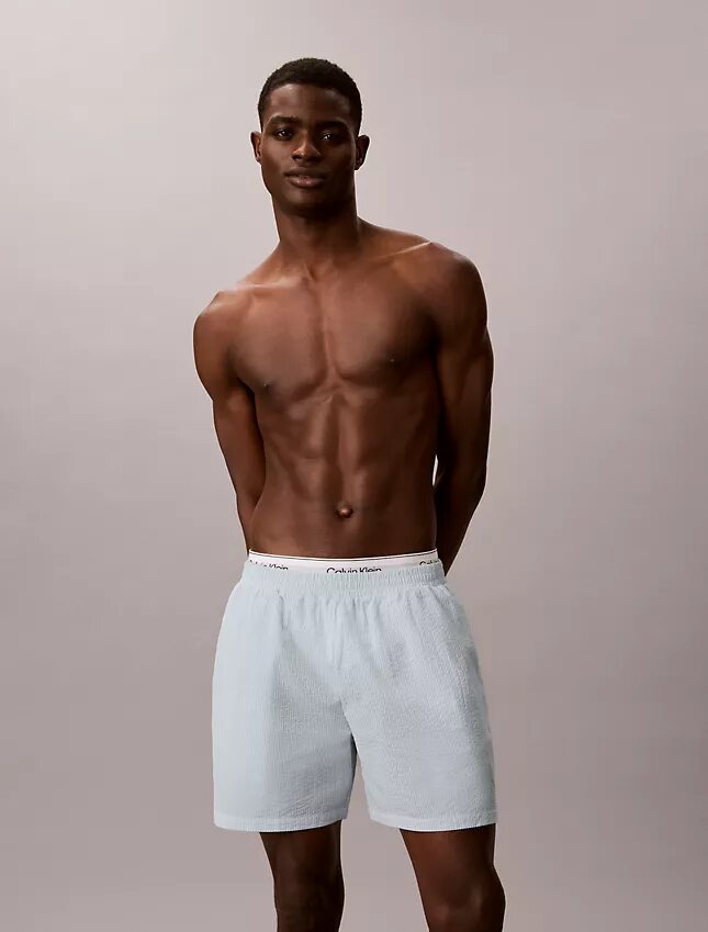 Pantalones cortos de dormir de seersucker Pantalones cortos de dormir de seersucker