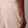 Pantalones cortos de mezcla de lino a rayas Pantalones cortos de mezcla de lino a rayas