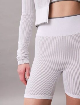 Pantalones cortos deportivos acanalados Pantalones cortos deportivos acanalados