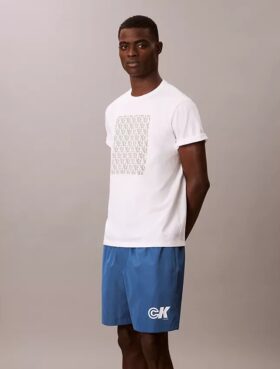 Pantalones cortos sin cordón con gráfico de Monogram