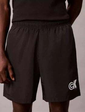 Pantalones cortos sin cordón con gráfico de Monogram