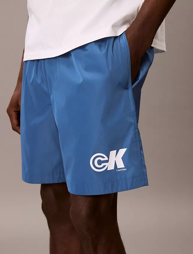 Pantalones cortos sin cordón con gráfico de Monogram Pantalones cortos sin cordón con gráfico de Monogram