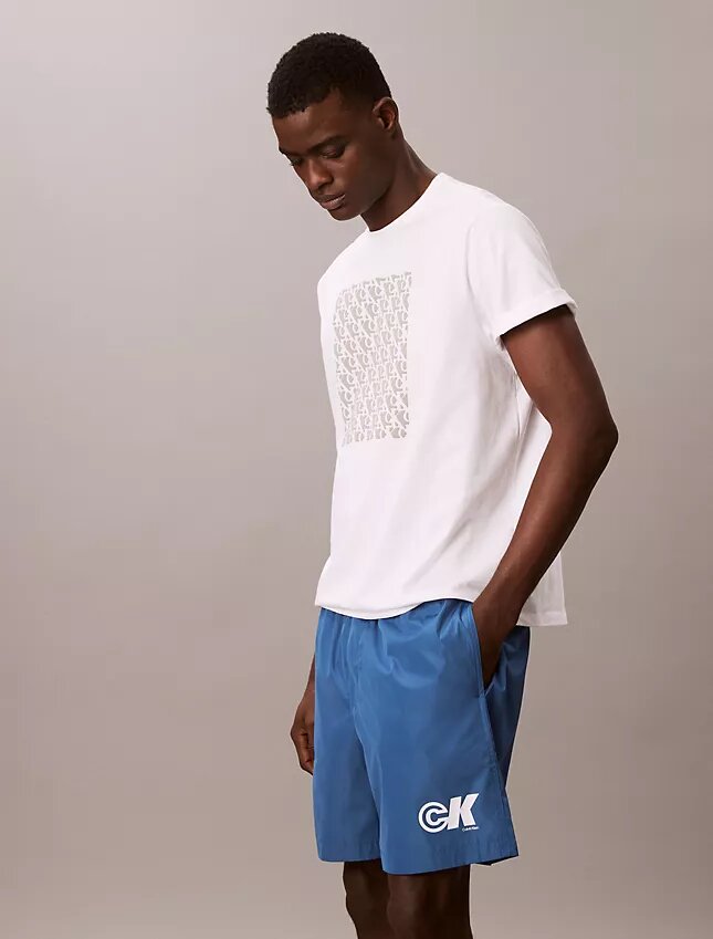 Pantalones cortos sin cordón con gráfico de Monogram Pantalones cortos sin cordón con gráfico de Monogram