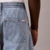 Pantalones cortos utilitarios de Denim Pantalones cortos utilitarios de Denim