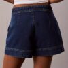Pantalones cortos utilitarios de Denim Pantalones cortos utilitarios de Denim