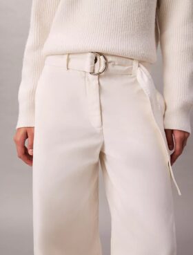 Pantalones de algodón con cinturón de cuero