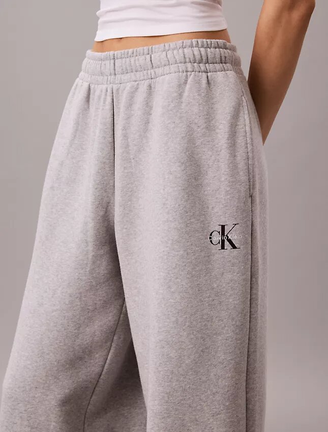 Pantalones de chándal de felpa de pierna ancha con Monólogo Pantalones de chándal de felpa de pierna ancha con Monólogo