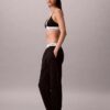 Pantalones de chándal de felpa modernos