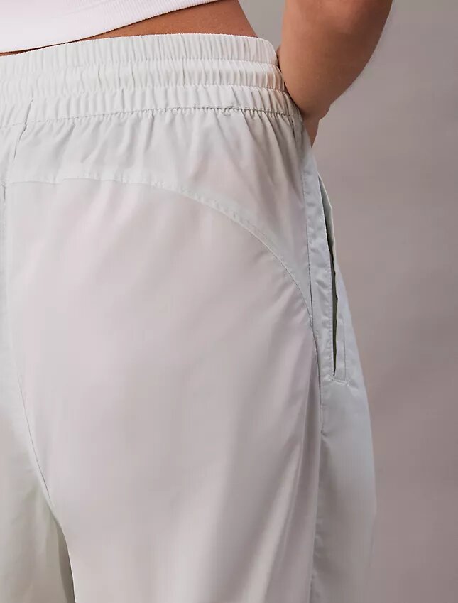 Pantalones de chándal sin cordón con el logotipo Monogram Pantalones de chándal sin cordón con el logotipo Monogram