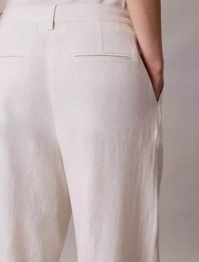 Pantalones de corte ancho en mezcla de lino Pantalones de corte ancho en mezcla de lino