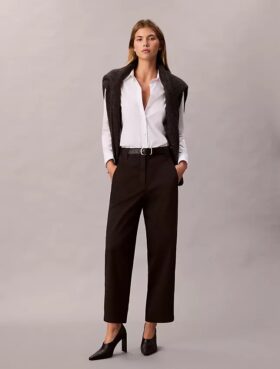 Pantalones de corte recto de sarga elástica de algodón