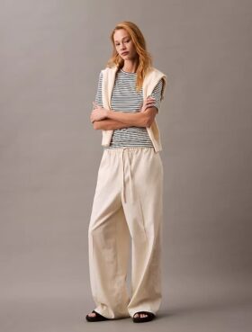 Pantalones de lino y algodón con cordón Pantalones de lino y algodón con cordón