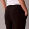 Pantalones de viaje de crepé elástico Pantalones de viaje de crepé elástico