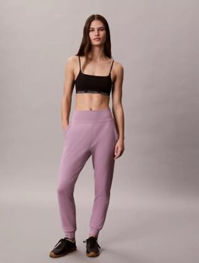 Pantalones deportivos suaves